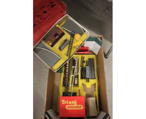 Quantity of Triang OO gauge model railway to include; boxed station set, R76 engine shed, rolling stock etc