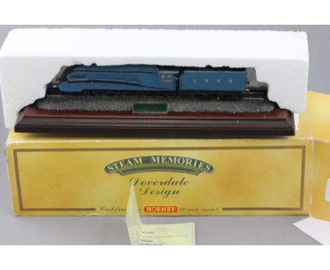 Boxed Hornby Doverdale Design Steam Memories Mallard Steam Engine cast from OO gauge model 