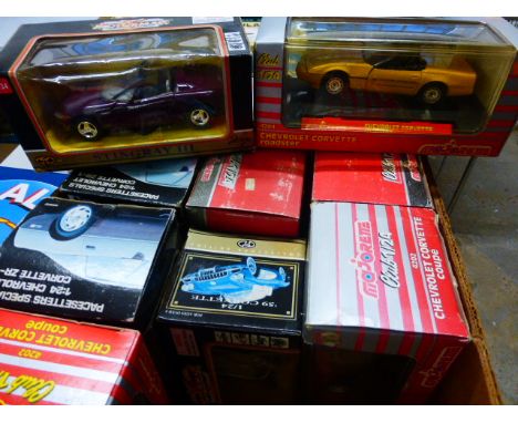 Twelve boxed 1:24 scale diecast vehicles to include; Majorette, Z wheels, Red Box