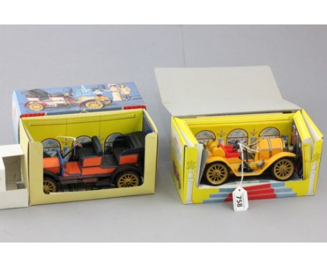 Two boxed Schuco Old Timer tin plate vehicles to include 1239 Mercedes Simplex anno 1902 and 1225 Mercer Typ 35J/1913 both ex