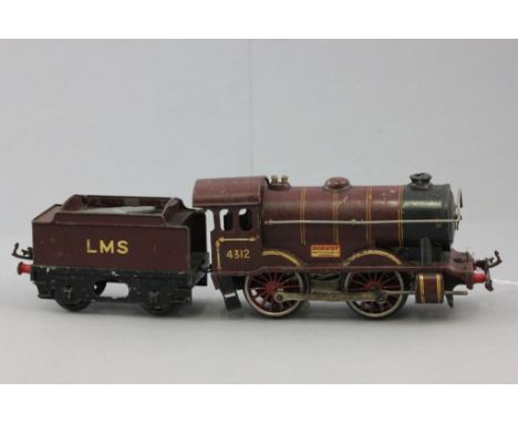 Hornby O gauge clockwork LMS 4312 engine with tender in maroon livery with key