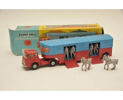 A boxed Corgi No 1130 Circus Horse transporter with horses, boxed 