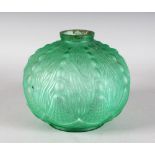 A LALIQUE DESIGN BULBOUS VASE with harebell design. 8.5ins high.