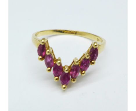 A 14ct gold, red stone set ring, 2.1g, O