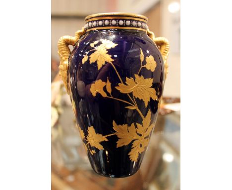 Royal Worcester Grailinger blue and gilt vase with twin handles H: 13 cm