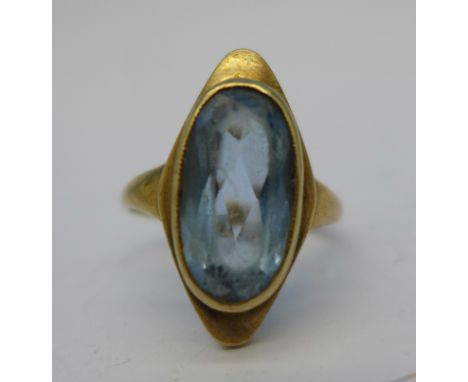 A 9ct gold and blue stone ring, 4.3g, Q