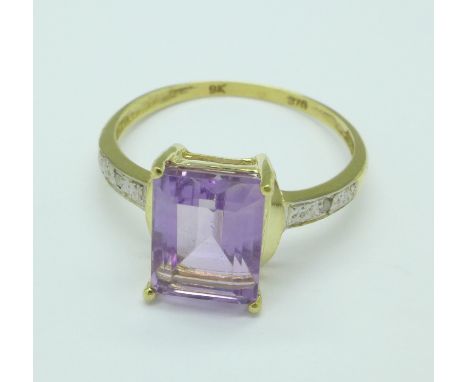 A 9ct gold, amethyst and diamond ring, 1.6g, O