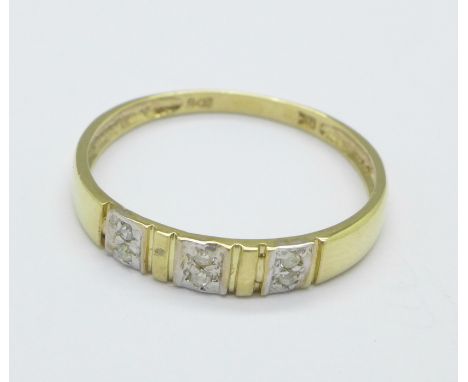 A 9ct gold and diamond ring, 0.9g, O