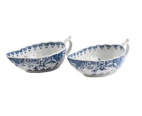 A PAIR OF WORCESTER BLUE AND WHITE PAINTED SAUCEBOATS CIRCA 1775 Decorated with so-called 'Doughnut Tree' pattern, Fitzhugh b