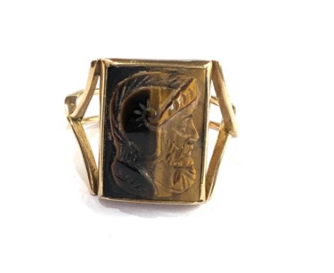 Vintage tigers eye carved  ring 5.6g 