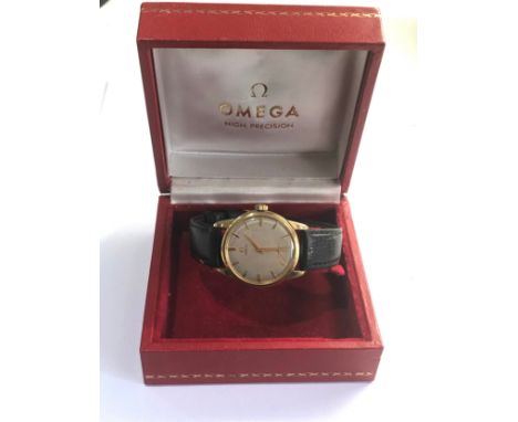 Vintage boxed Omega 2903 -1 gents wristwatch cal 268 non working omega leather strap 