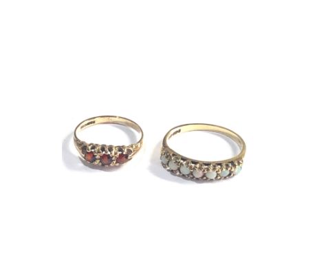 2 x 9ct gold rings inc. opal garnet  (3.4g) 