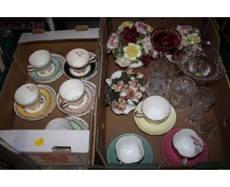 TWO TRAYS OF ASSORTED CERAMICS AND GLASSWARE TO INCLUDE AYNSLEY CUPS AND SAUCERS, MAJESTIC HARLEQUIN COLOURED TRIOS, FLORAL O