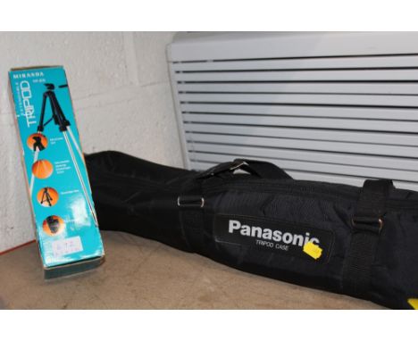 A CASED AND BOXED TRIPOD (2)