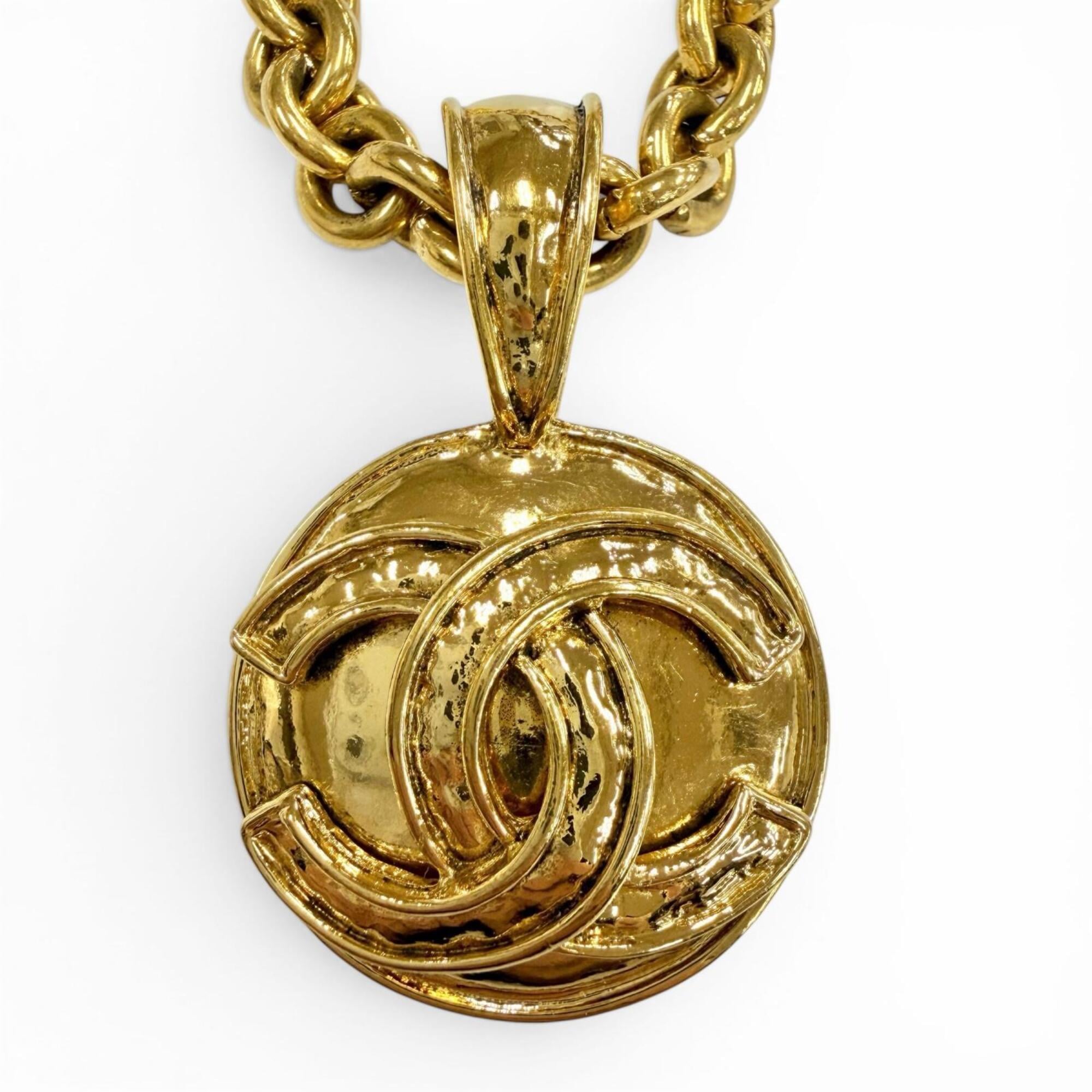 CHANEL Vintage 94P 1994 Coco Mark Chain Necklace Pendant Gold Made in France Women\'s Men\'s