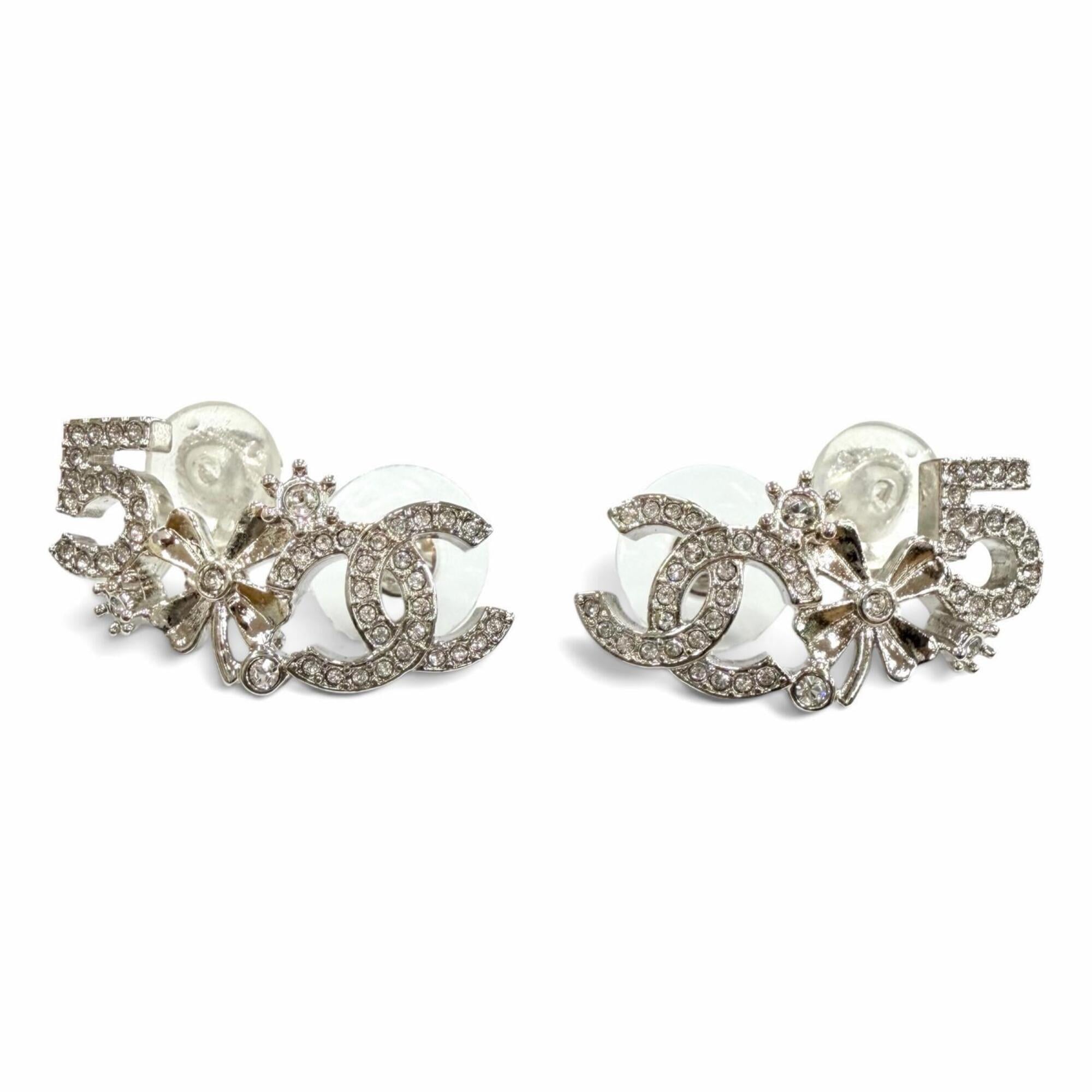 CHANEL B23P Coco Mark No. 5 Clover Rhinestone Earrings, Silver, Made in Italy, 2023 Model, Women\'s,