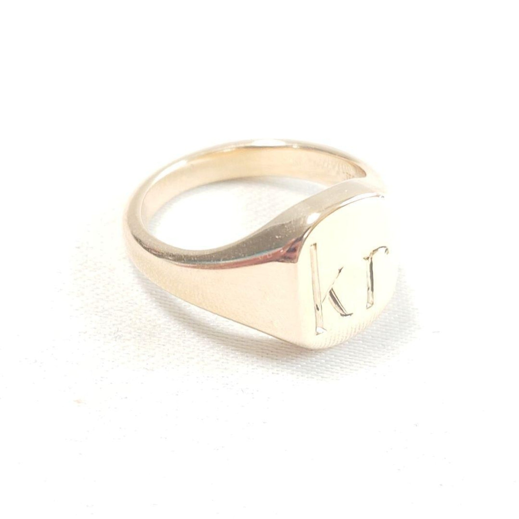 Tiffany & Co. 14K Ring, Size 7.5, Model 7410, Polished.