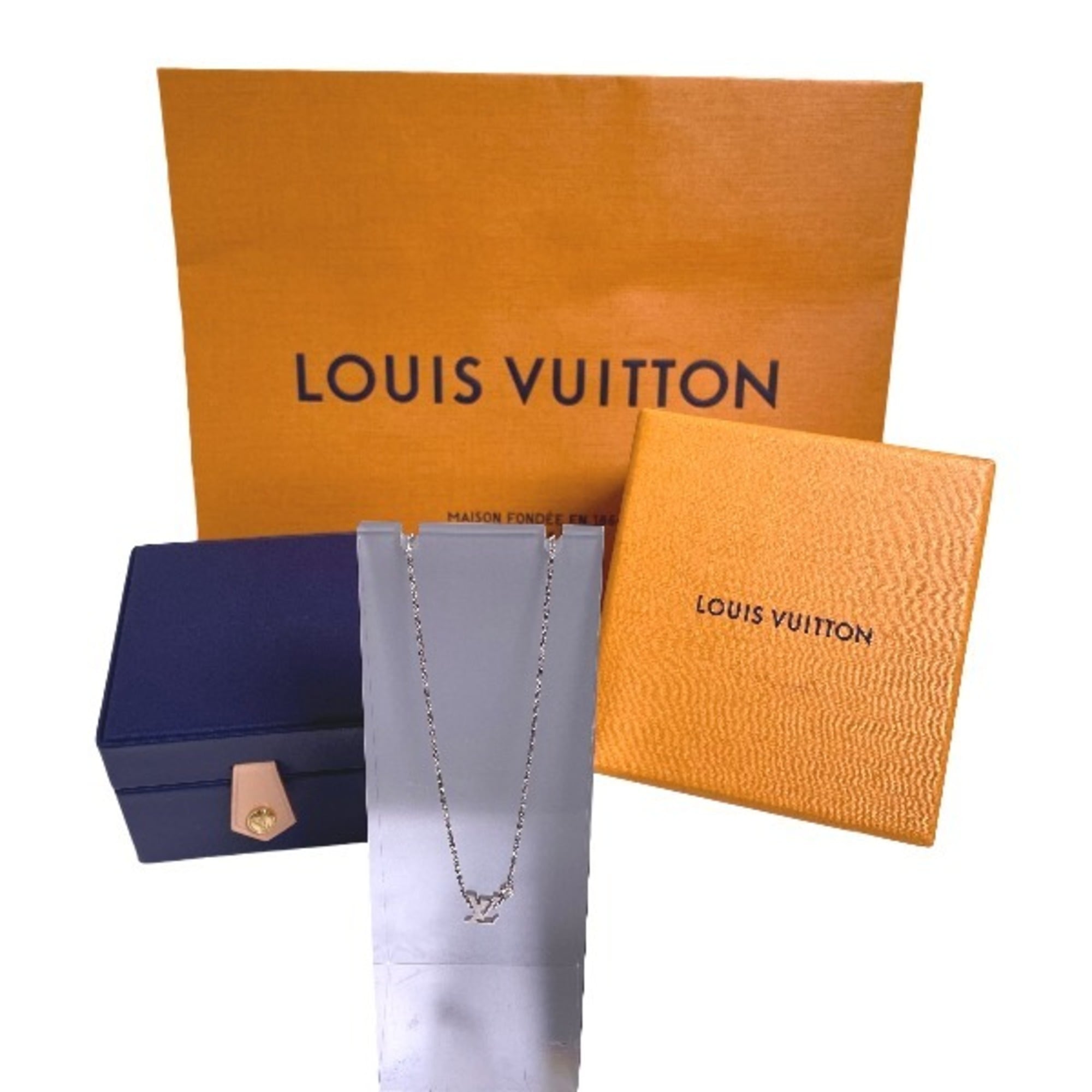 LOUIS VUITTON Pendantiff Ideal Blossom LV White Gold x Diamond 750WG Q93653 Silver Necklace