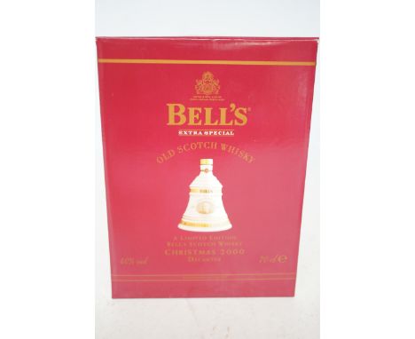 Bells extra special scotch whisky 2000