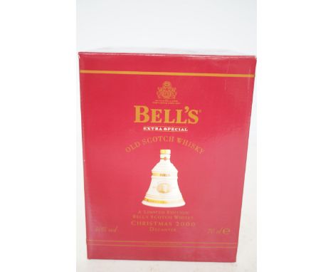 Bells extra special scotch whisky 2000