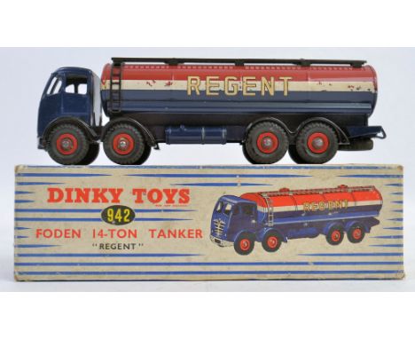 DINKY; An original vintage diecast model Dinky Toys 942 Foden 14 Ton Regent Tanker. Within the original box.