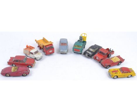 CORGI / DINKY; A collection of 10x Corgi, Dinky & Spot On loose vintage diecast models, comprising of; Dinky Aston Martin, Co