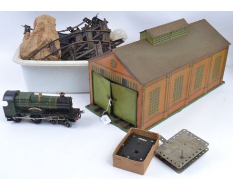 HORNBY; An original vintage Hornby 0 Gauge railway trainset tinplate clockwork locomotive 3821 County Of Bedford and tender (