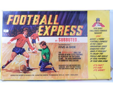 SUBBUTEO; A vintage Subbuteo ' Football Express ' Five A Side playing board. Within the original (large) box. 


NOTE: From a