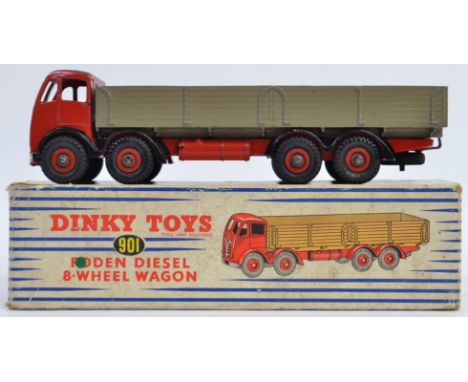 DINKY; An original vintage Dinky Toys 901 Foden 8 Wheel Wagon,  within the original box. 