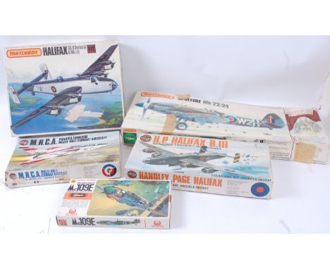 MODEL KITS; A collection of assorted vintage model kits to include Hales 109E, Airfix Halifax, Matchbox Spitfire, Airfix MRCA