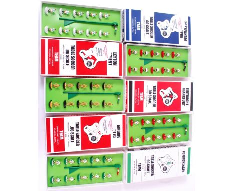 SUBBUTEO; A collection of 5x ' Table Soccer ' Subbuteo style ' Historic Kits ' boxed football teams. 


NOTE: From a huge and