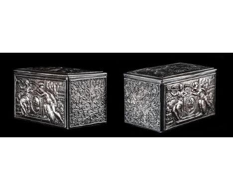 *Memorial to Nelson, a silver box, with four plaques similar to the previous lot set into the lid, sides and base, the ends d