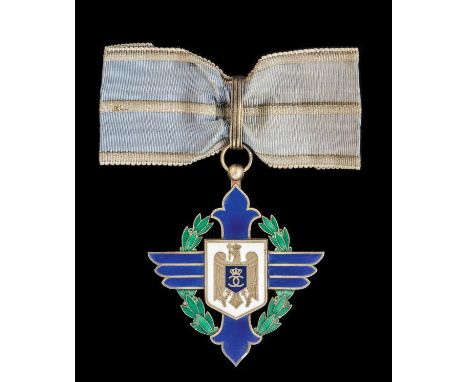 *Romania, Order of Aeronautical Virtue, Civil Division, First Class neck badge, with War Wreath, suspension ring hallmarked, 