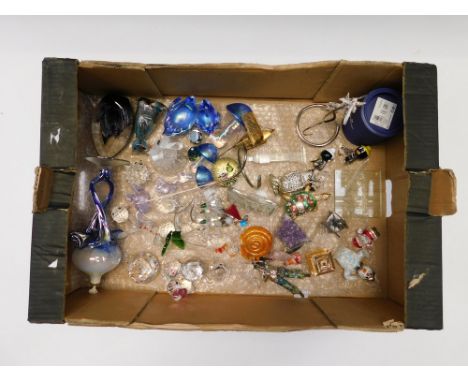 A collection of glass items/trinkets from several manufacturers to incude Swarovski , items such as Christmas Tree , Hello Ki