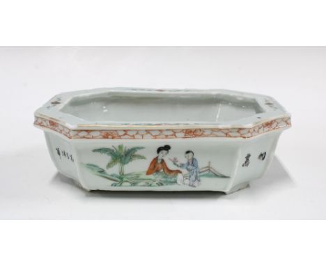 Chinese octagonal porcelain planter painted with figures and alternating inscriptions, rubbed seal mark to the base, 21.5 x 7