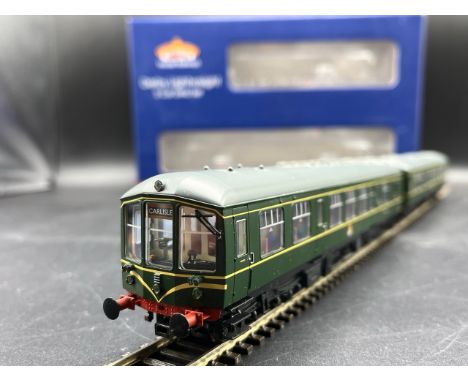 Bachmann Branchline 32-516 Derby Lightweight 2 Car DMU in BR Green with speed whiskers, Tested Runner(1000g)DCC ReadyLights t