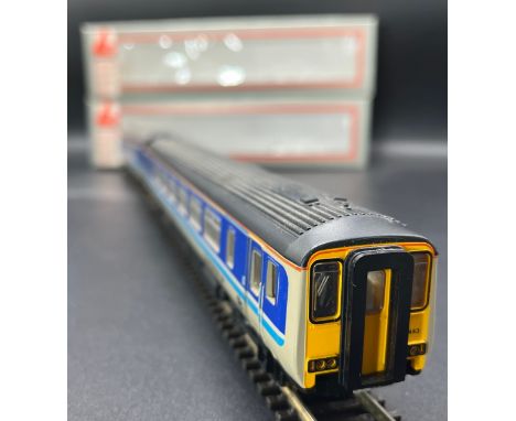Lima L205050 Class 156 2 car DMU 156443 in Regional Railways 'Super Sprinter' livery, Tested Runner(600g)Showing dust -  DMU 