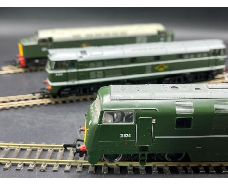 Three Diesel/Electric Locomotives Two Tested Runners, the other missing Tyres(1500g)Mainline 37064 Class 42 Warship diesel-hy