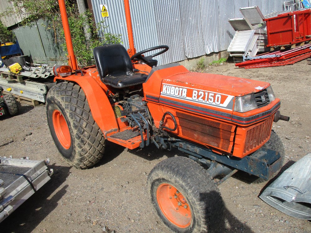 Kubota B2150 4wd Compact Tractor With Hydrastatic Drive Sn 52132 When