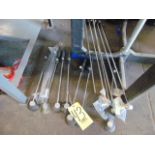 LOT OF SUCTION LIFTING DEVICES, assorted