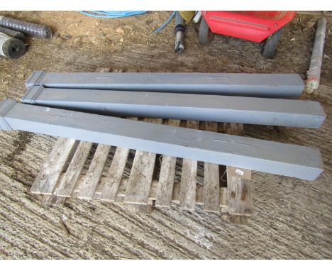 This lot is held at Hammonds Farm, Wick Street, Stroud GL6 7QN, Only bid on these following 53 lots if you able to clear by 3