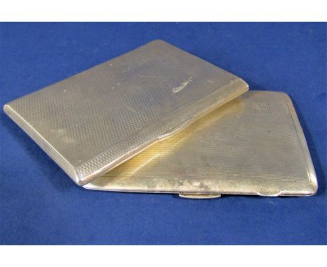 Two engine turned silver cigarette cases, 11.5 cm long approx, 10.5 oz 