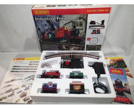 Boxed Hornby Industrial Freight set No. R1015. Item appears complete but unchecked and untested. Generally Excellent conditio