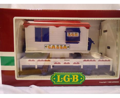 G scale L.G.B 4037, circus flat wagon with Cassa caravan load, excellent condition, boxed. UK P&amp;P Group 2 (£20+VAT for th