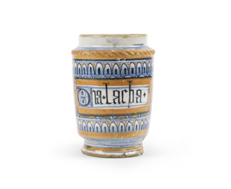 Albarello en majolique de Faenza, circa 1500A Faenza albarello, circa 1500Of slightly tapering cylindrical form, the rim with