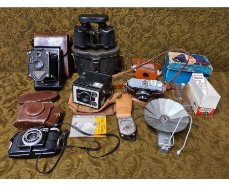 Vintage cameras to include Ferrania, Rajar, Cosmic, Kodak, Arrow flash unit, etc.