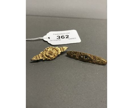2 15CT GOLD BROOCHES 1 WITH SAPPHIRE AND DIAMONDS