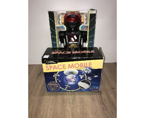 NATIONAL GEOGRAPHIC SPACE MOBILE AND BATTERY MEGA ROBOT