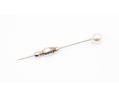 A Gubelin 18 ct white gold cultured pearl stick complete in box