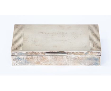 Silver, London 1948, wood lined engine turned cigarette box, total gross weight 14.4 ozt approx